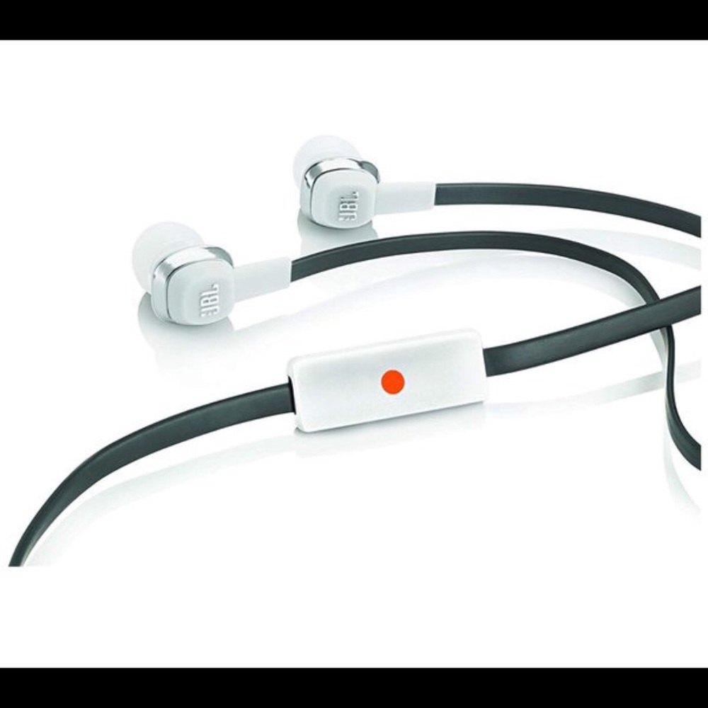 NEW JBL J22a High Performance In Ear Headphones